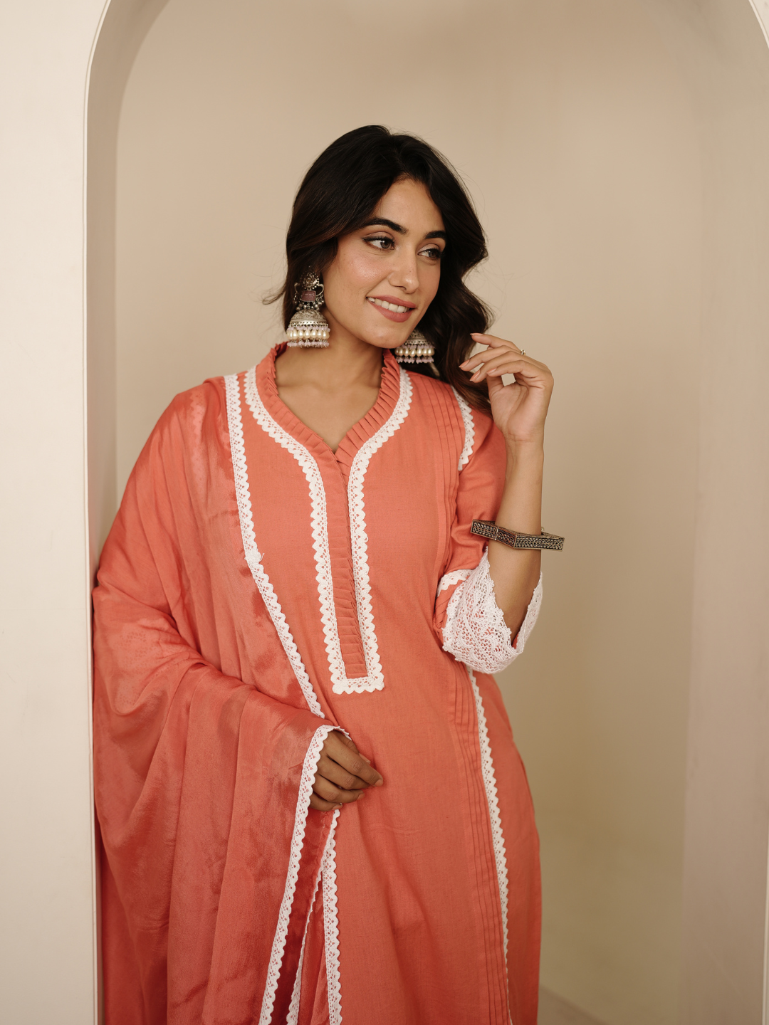 Aarhu Kurta With Dupatta and Pants