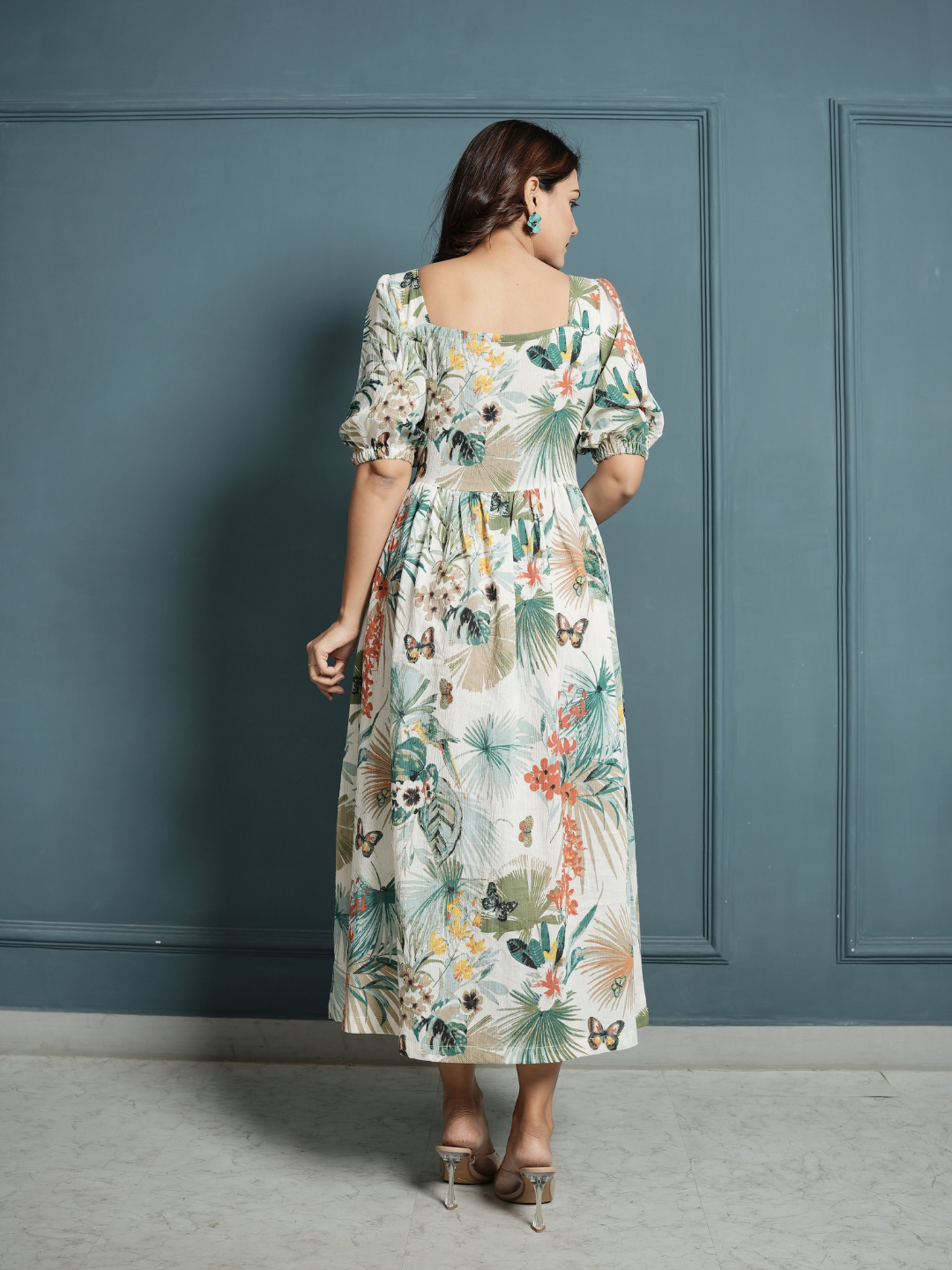 Flower Crinkle Crepe Dress with Lace