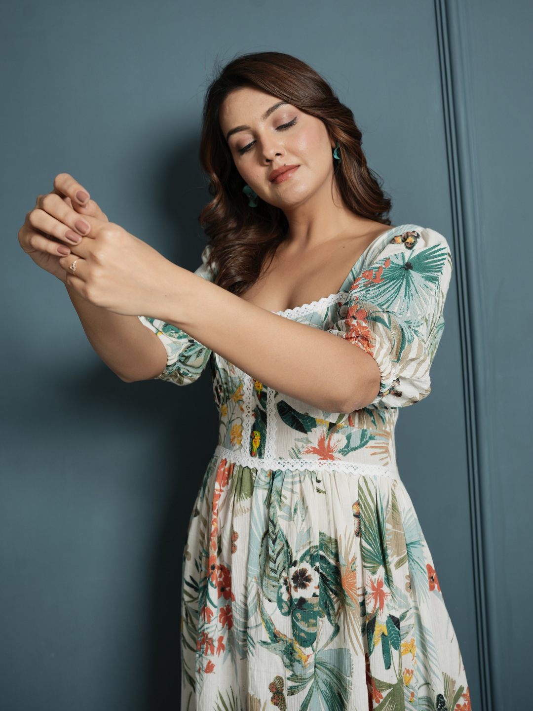 Flower Crinkle Crepe Dress with Lace